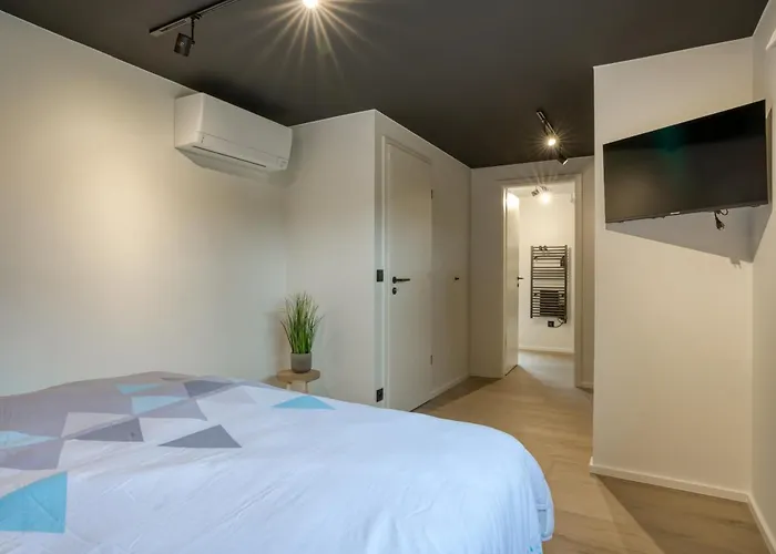 Lodge Nature Lake Village – Villa N°27 – 8 Personnes