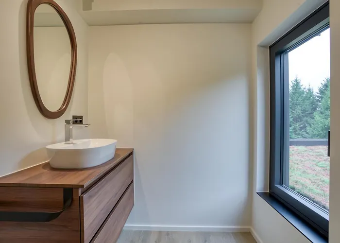 Lodge Nature Lake Village – Villa N°27 – 8 Personnes *